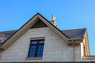 恐怖新游《废弃汽车餐厅》上架steam 实景探索